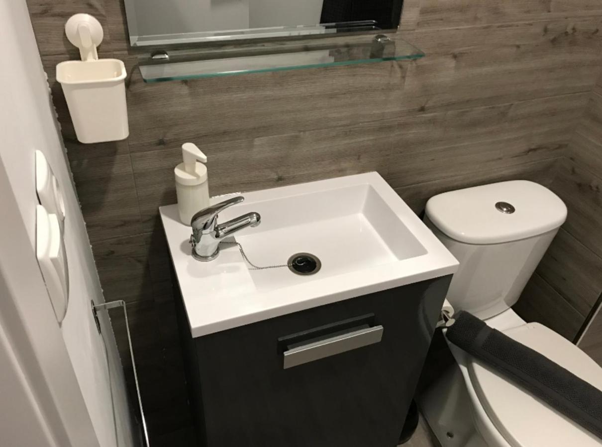 Pequeno Alojamiento Con Mini Piscina - No Climatizada バレンシア エクステリア 写真