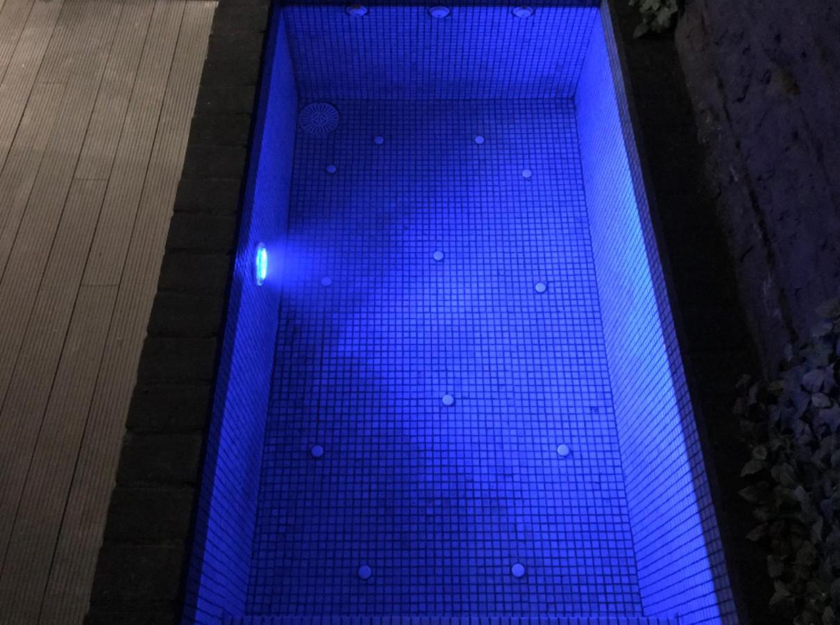 Pequeno Alojamiento Con Mini Piscina - No Climatizada バレンシア エクステリア 写真