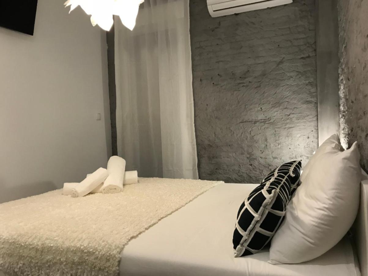Pequeno Alojamiento Con Mini Piscina - No Climatizada バレンシア エクステリア 写真